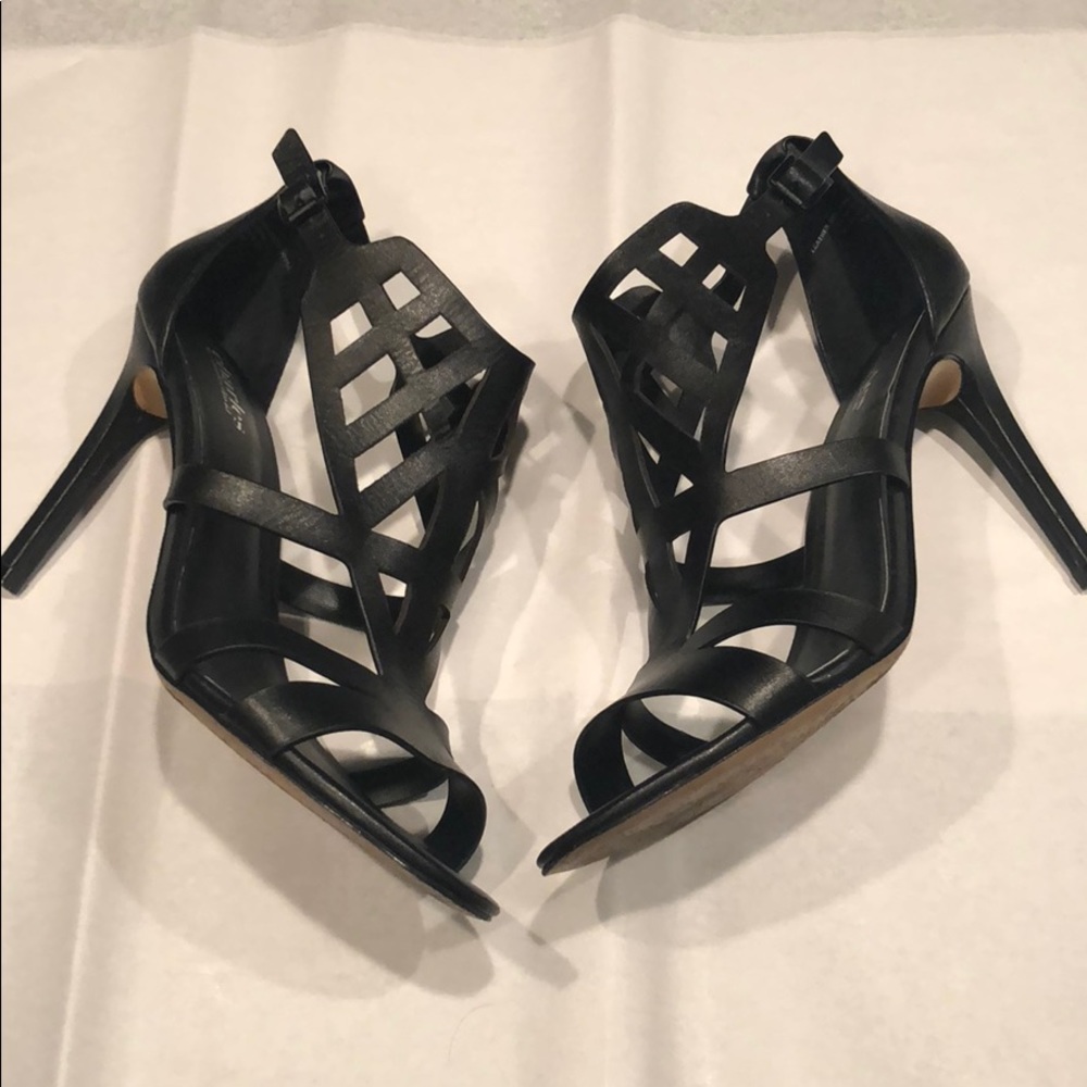 Charles David Black Cage Leather Sandals